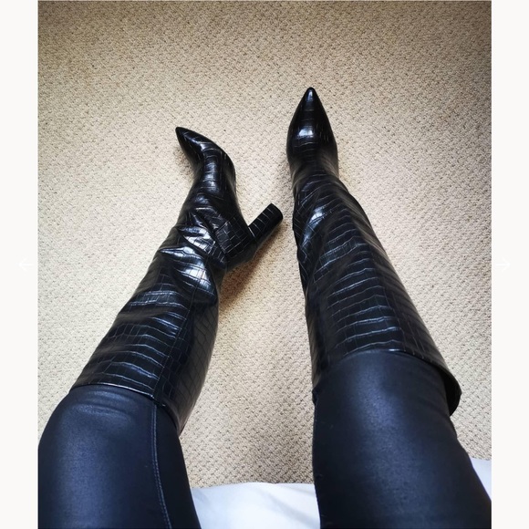 H&M Crocodile Patterned Vegan Leather Boots - Picture 7 of 9